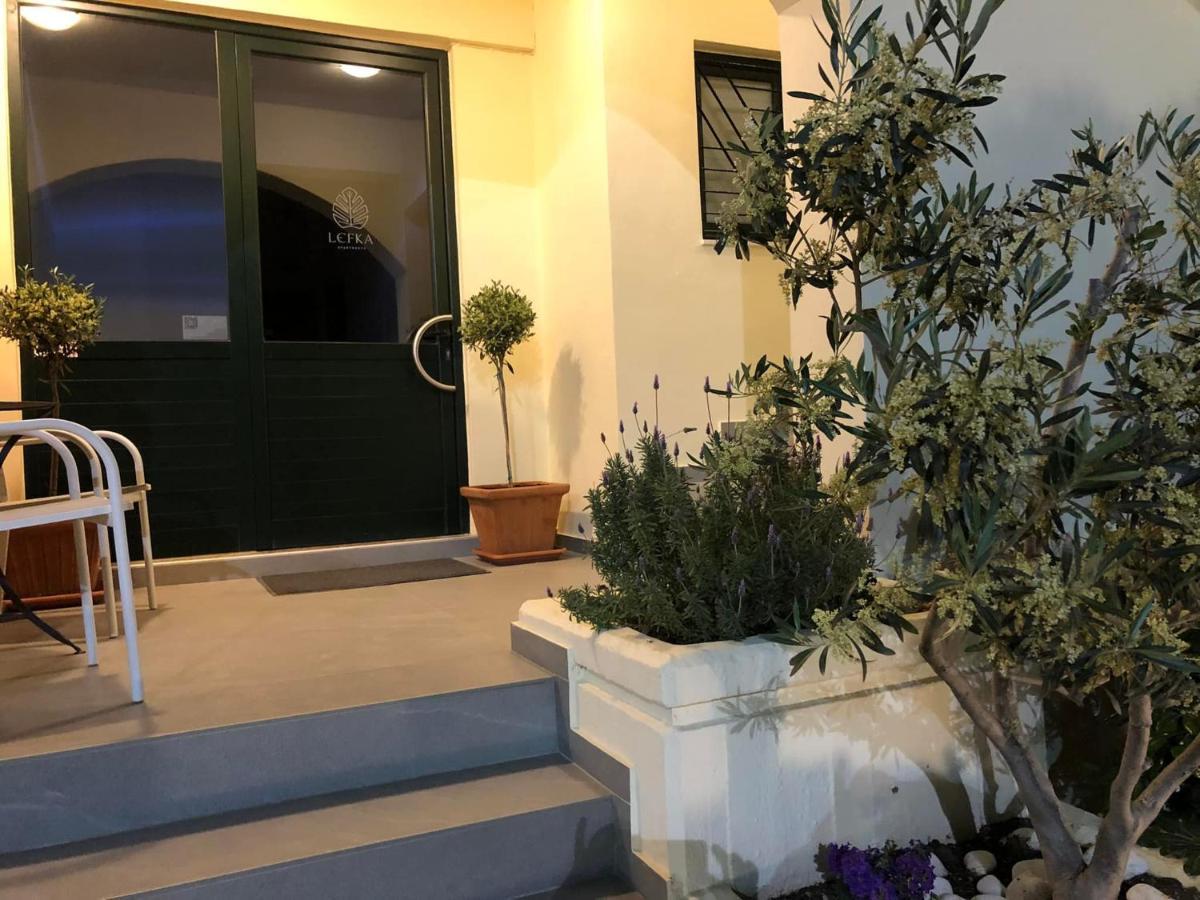 Lefka Apartments Parigoria Eksteriør billede